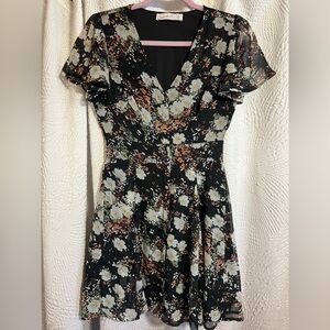 Chic Black Floral Midi Dress